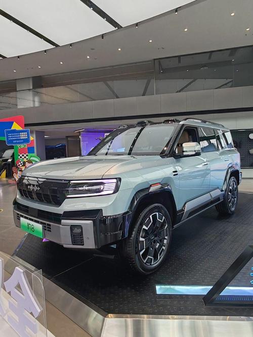 东莞2比亚迪方程豹硬派越野的爆款，英菲尼迪35周年与你共成长