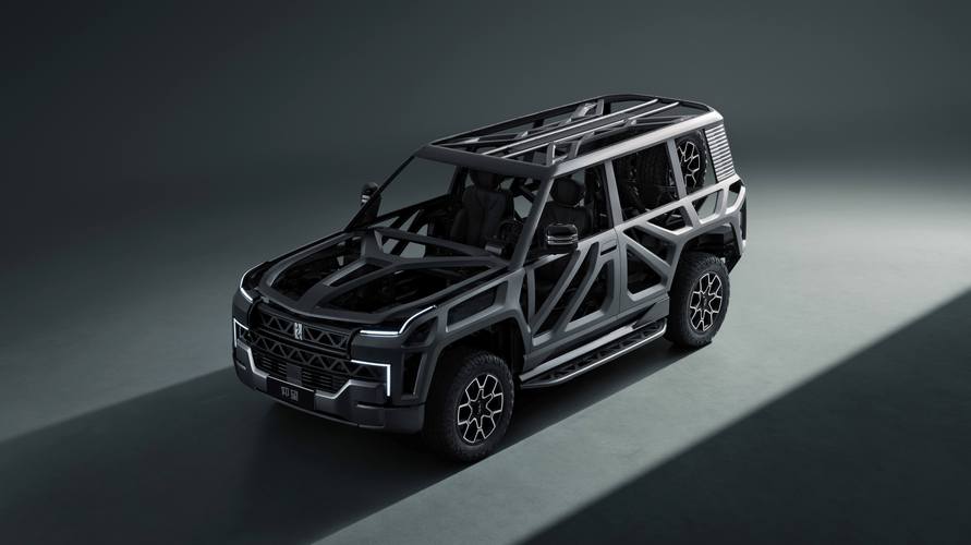 东莞2仰望U8硬派越野的科技魅力，国能汽车对传统燃油车市场的冲击